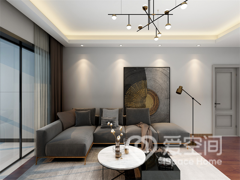 客厅空间配色素雅，灰色沙发L型布局，背景墙配上柔和的光线，营造出温馨优雅的氛围。