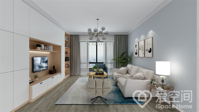 客厅沙发造型雅致，背景墙注重收纳设计，吊灯与台灯结合，架构出空间的形与影，塑造出温馨舒适的氛围。