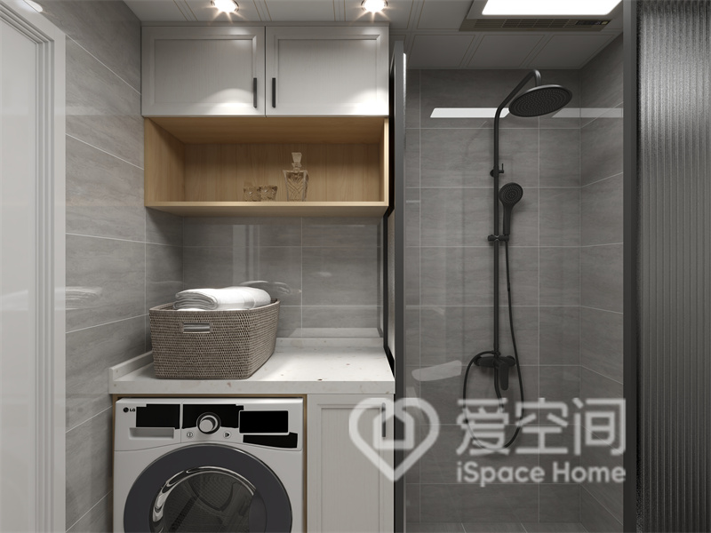 卫生间沿角落定制了洗手台，提升了空间利用率，有序的动线让小空间更加明亮通透，不显压抑。