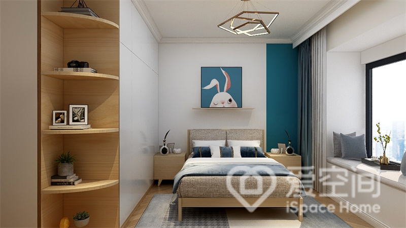 设计师通过白色、蓝色与木色搭配，营造出时尚简约的效果，为业主创造出舒适的次卧空间。