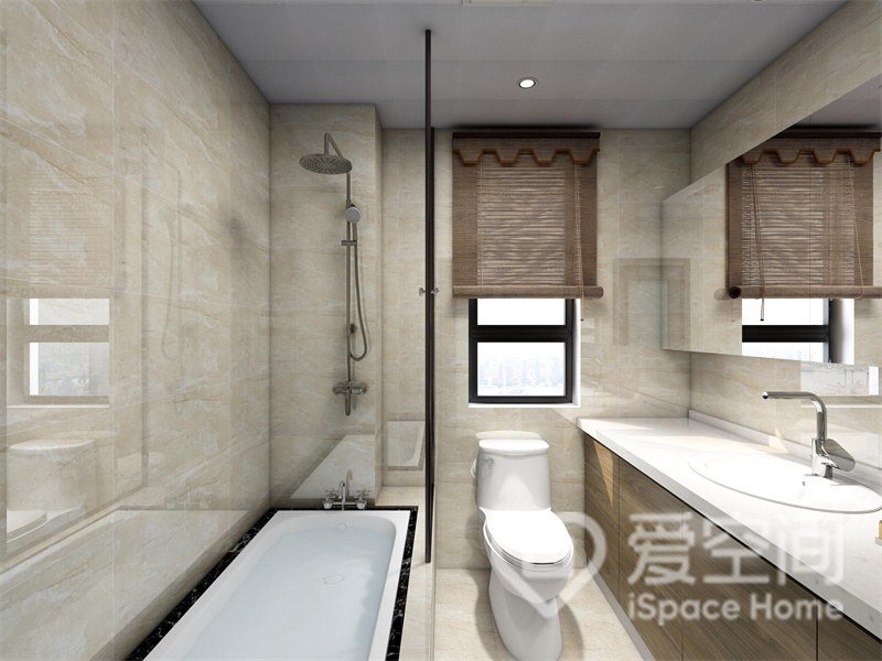 卫生间做了干湿分离设计，增加了浴缸，打造出多元化的沐浴氛围，大大提升了居住舒适度。