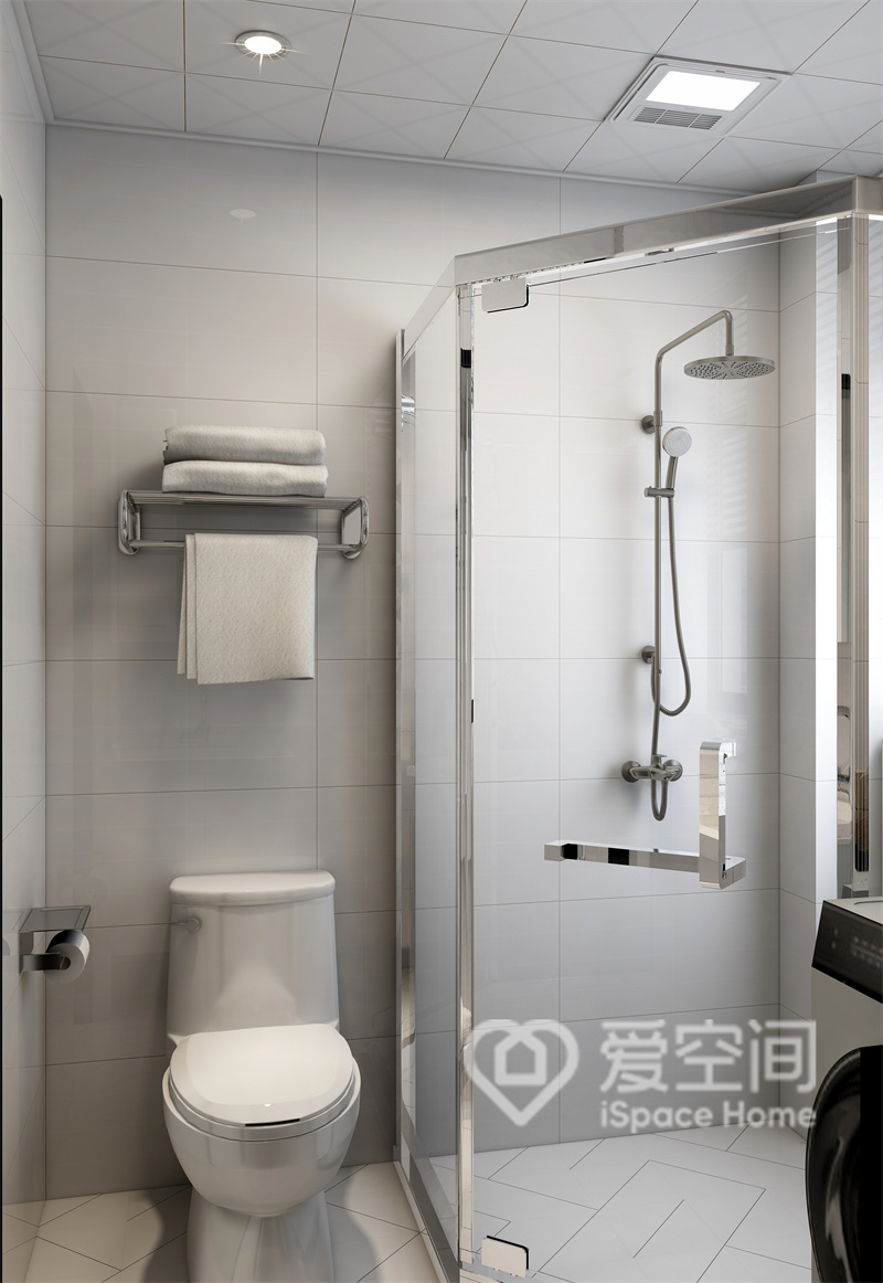 白色调的卫浴空间简单又高级，玻璃材质的干湿分离延伸了视觉，白色洁具装点其中，生活多了一份从容。