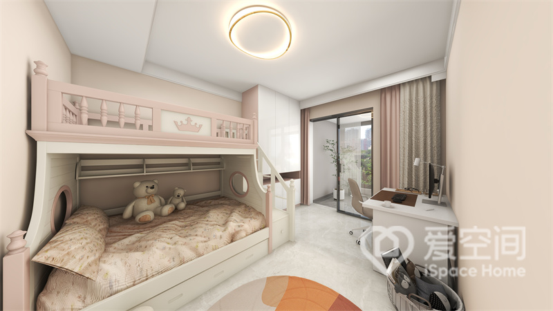 儿童房放置了高低床，以米色和粉色结合打造出淡雅轻奢的休息空间，散发出暖暖的氛围感。