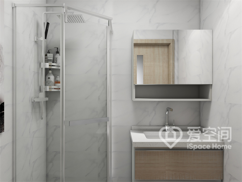 卫生间采用白色大理石砖面为背景，与浅木的洗手柜搭配，整体空间治愈而和谐，细节考究。