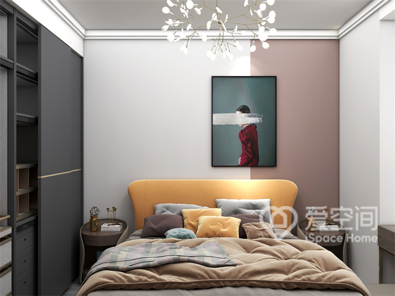 粉色和白色背景拼接设计，兼具高级的层次感，黄色床头自带北欧格调，强化了次卧的优雅格调。