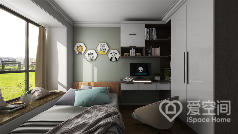 次卧配色摒弃了花哨与压抑，以简洁的薄荷绿+白色为主，加以现代家具点缀，营造出清新活泼的卧室氛围。
