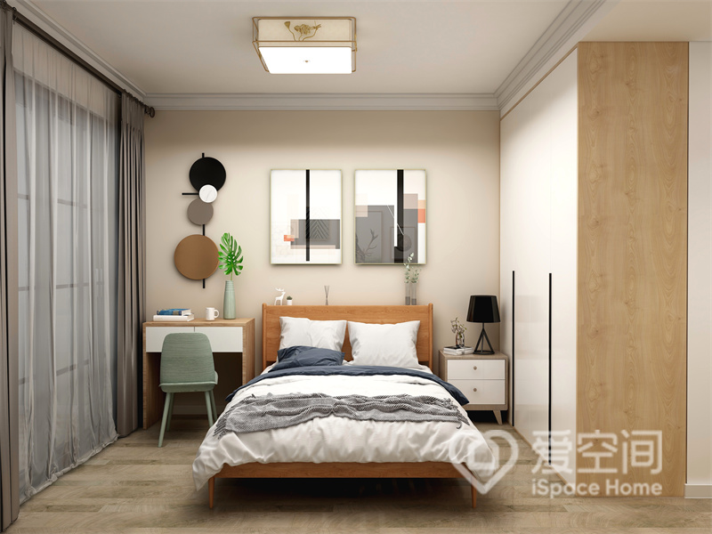 次卧定制了衣柜，满足了空间的功能需求，柔软双人床设计和原木材质地板搭配，空间更加舒适。