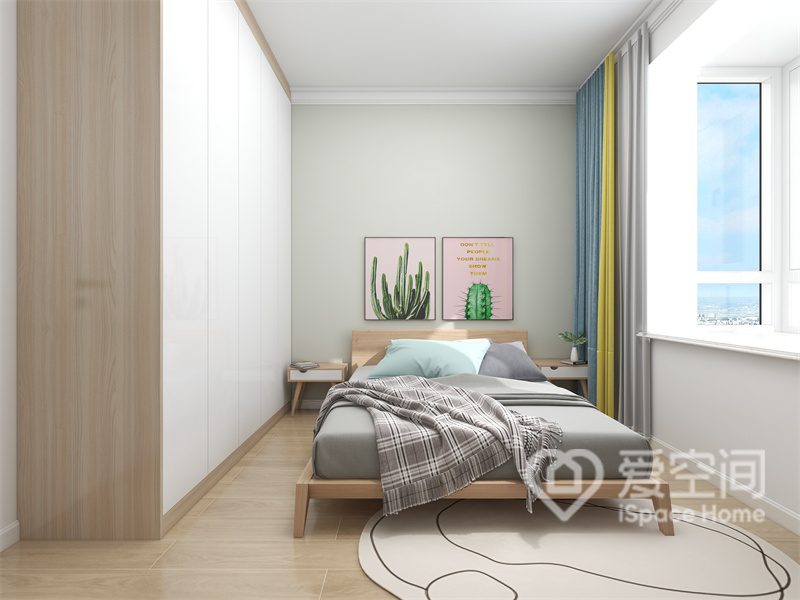 次卧选用木质地板与白色搭配设计，隐形柜门显得空间大了许多，反射出业主对整洁度的要求。
