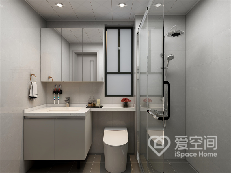 干濕分離設計令衛浴空間在視覺上更顯開闊大氣，也增加了空間的利用率，洗手臺的延伸設計增強了層次美感。
