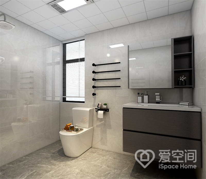 自然光线引入室内，灰白色墙面让卫浴空间更显宽敞，精致洁具的点缀令空间洋溢着都市的温馨质感。