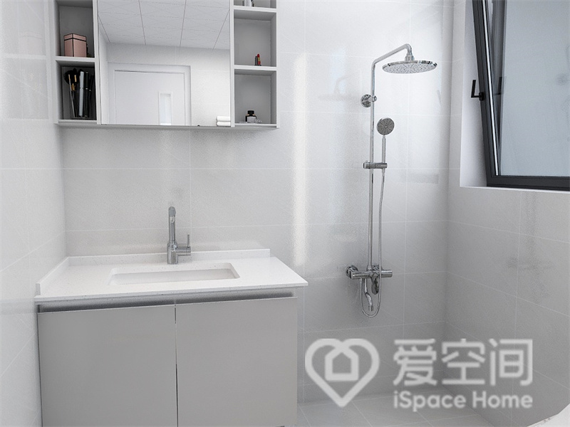 卫生间的配色十分克制，基于紧凑的空间格局，室内未使用干湿分离设计，白色家具强化了整洁感。
