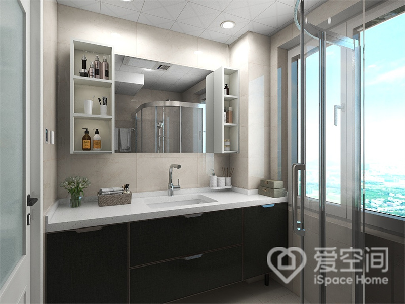 卫生间采用最实用的布局方式，室内做了干湿分离，设计师利用镜柜做收纳，节约了占地面积。