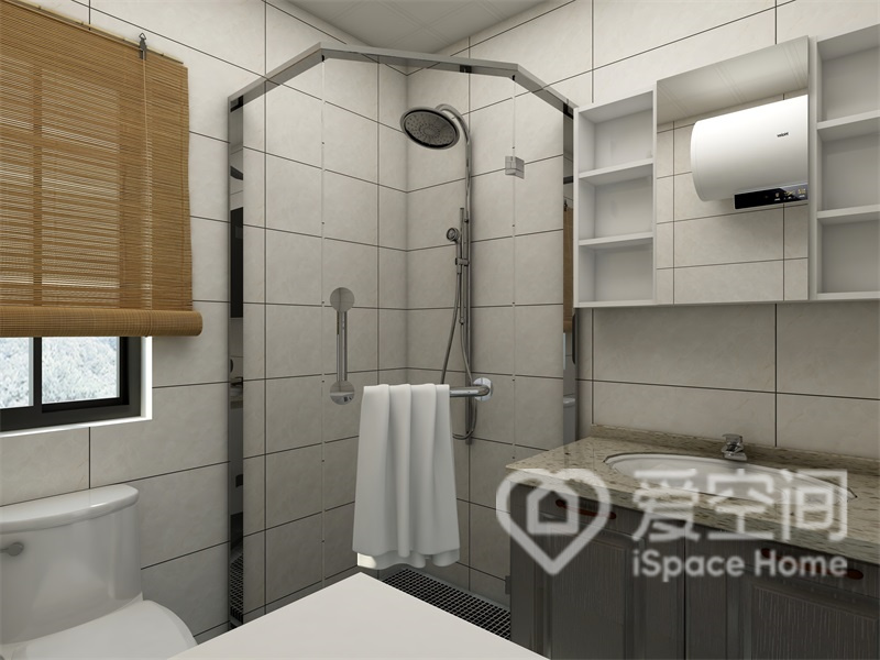 卫浴的设计不仅仅满足了干湿分离，也避免了玻璃浴室清洁方面的麻烦。独立的窗户，产生的水汽可以及时排出。
