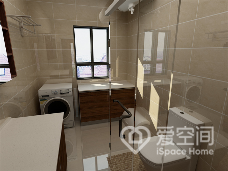 米色的衛浴間充滿質感又大氣沉穩，干濕分離讓空間變得更豐富了起來。