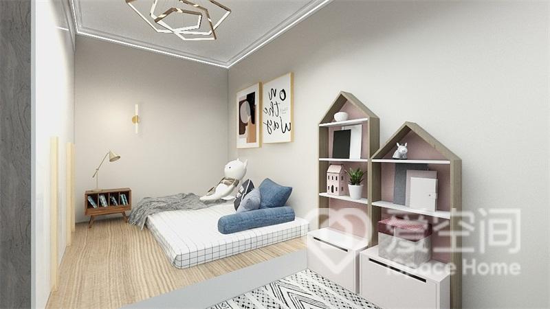 次臥色調偏向暖色，兒童家具造型別致，營造出寧靜舒適的休憩氛圍。