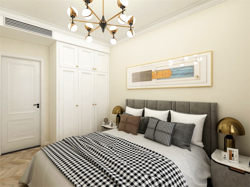 主臥使用米黃色為背景，搭配灰白色床品打造出層次感，呈現出時尚有格調的休憩空間。