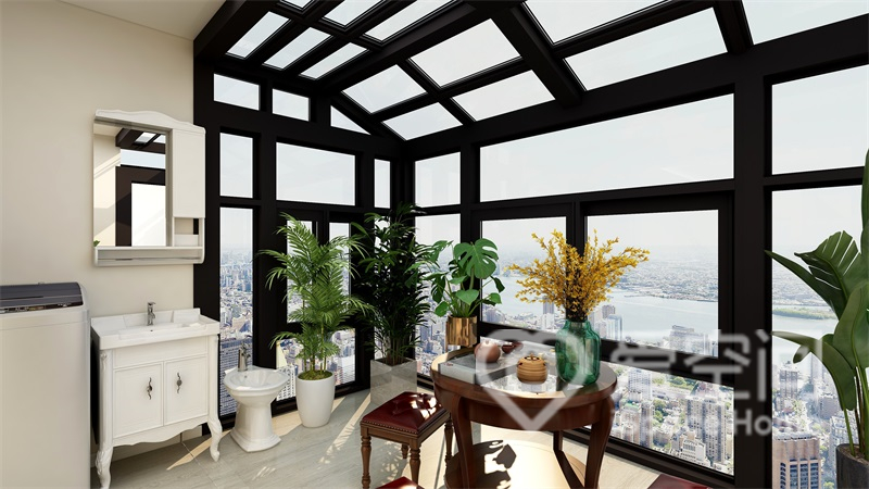 阳台设计富有创意感，空间采光较好，绿植呈现出温和舒心的意象。