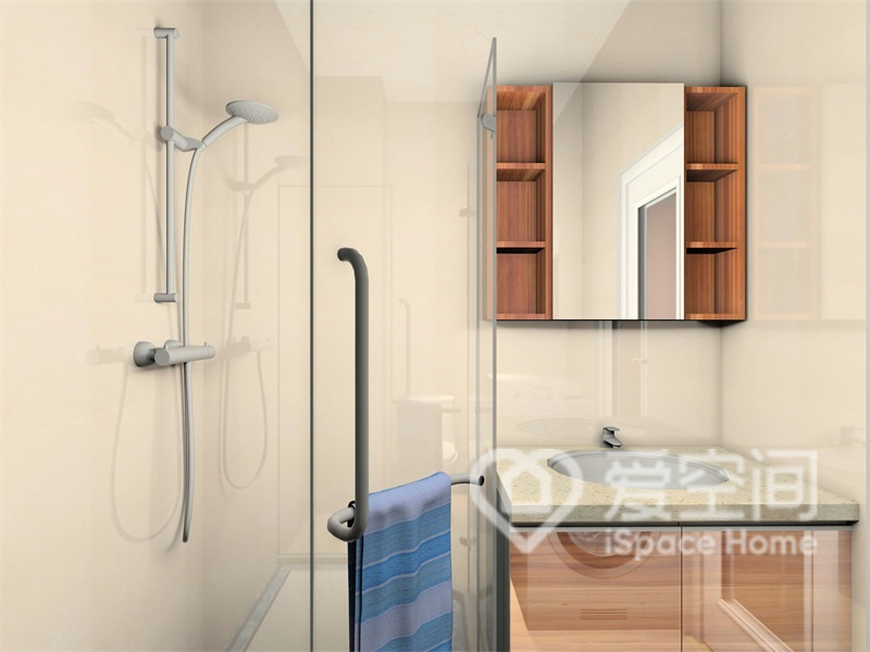 卫生间的空间每一处设计都强调简约与实用，同时满足日常中清洁的需求。