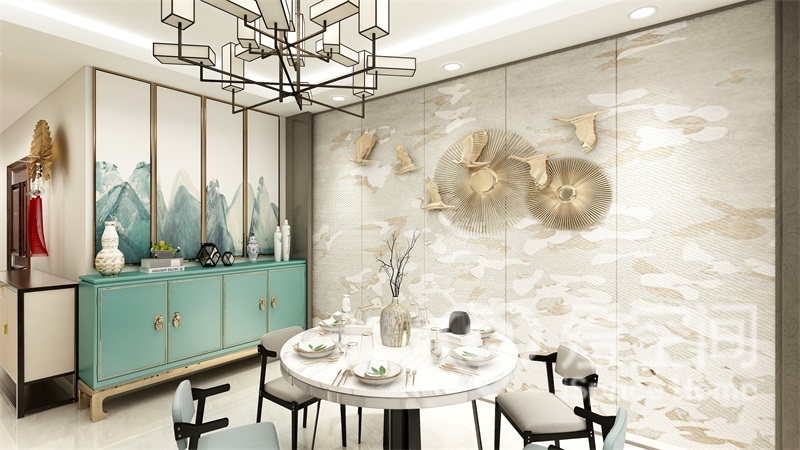 餐廳用金屬裝飾來表現雅致，輔以淺藍色柜面裝飾，為用餐空間帶來藝術質感。
