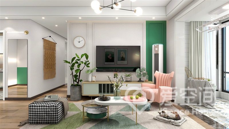 電視背景墻依然使用白色與綠色拼接，配以暖色家具和綠植的點綴，空間優雅精致。
