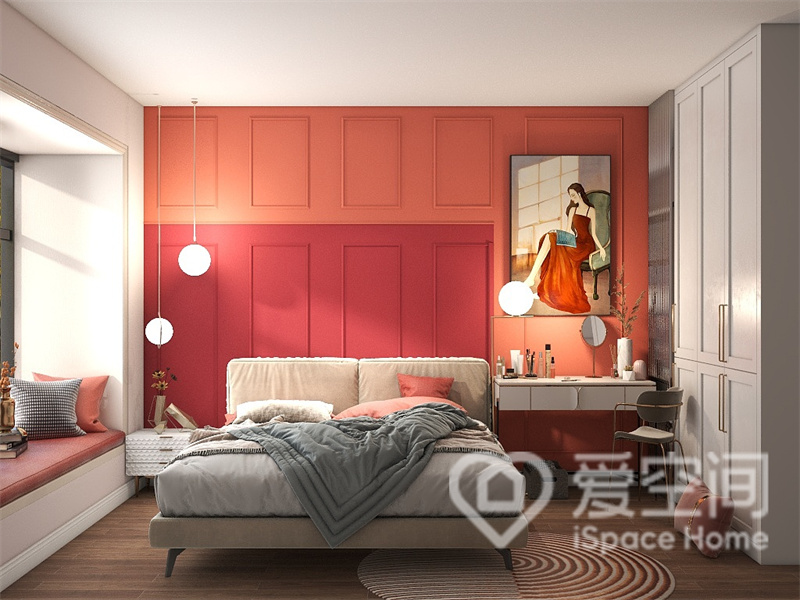 主卧背景墙特别的吸睛，选用橘红色打造，简单却富有层次感，床头装饰画，也体现了主人的生活品味。