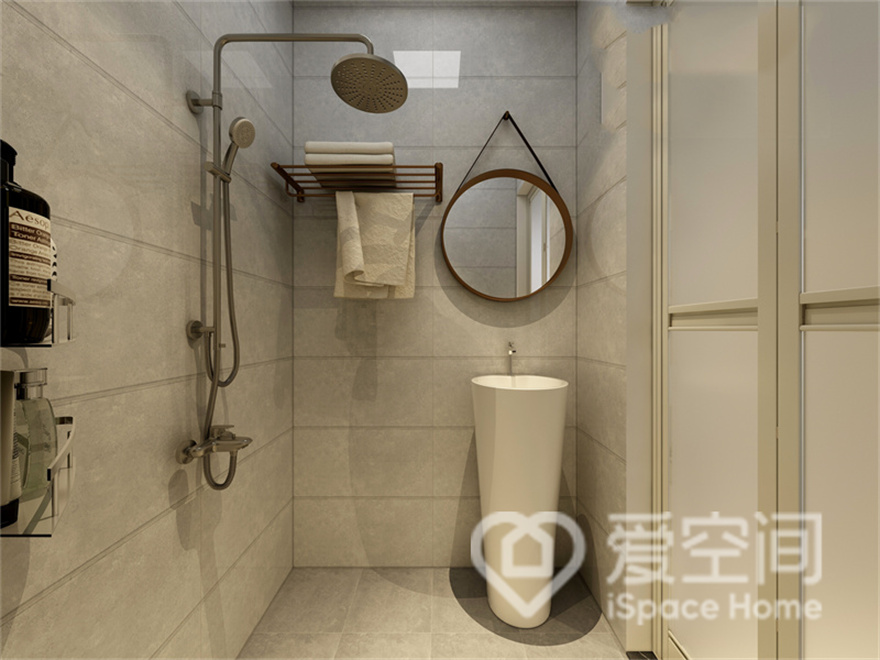 米色是一种非常高级且包容性很强的色彩，应用在卫浴空间中，整体显得安静优雅，空间动线规划很有序。